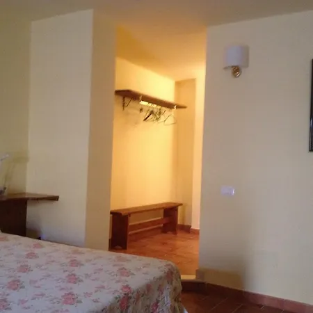 Apartment La Casa Gialla Carloforte (Isola di San Pietro)